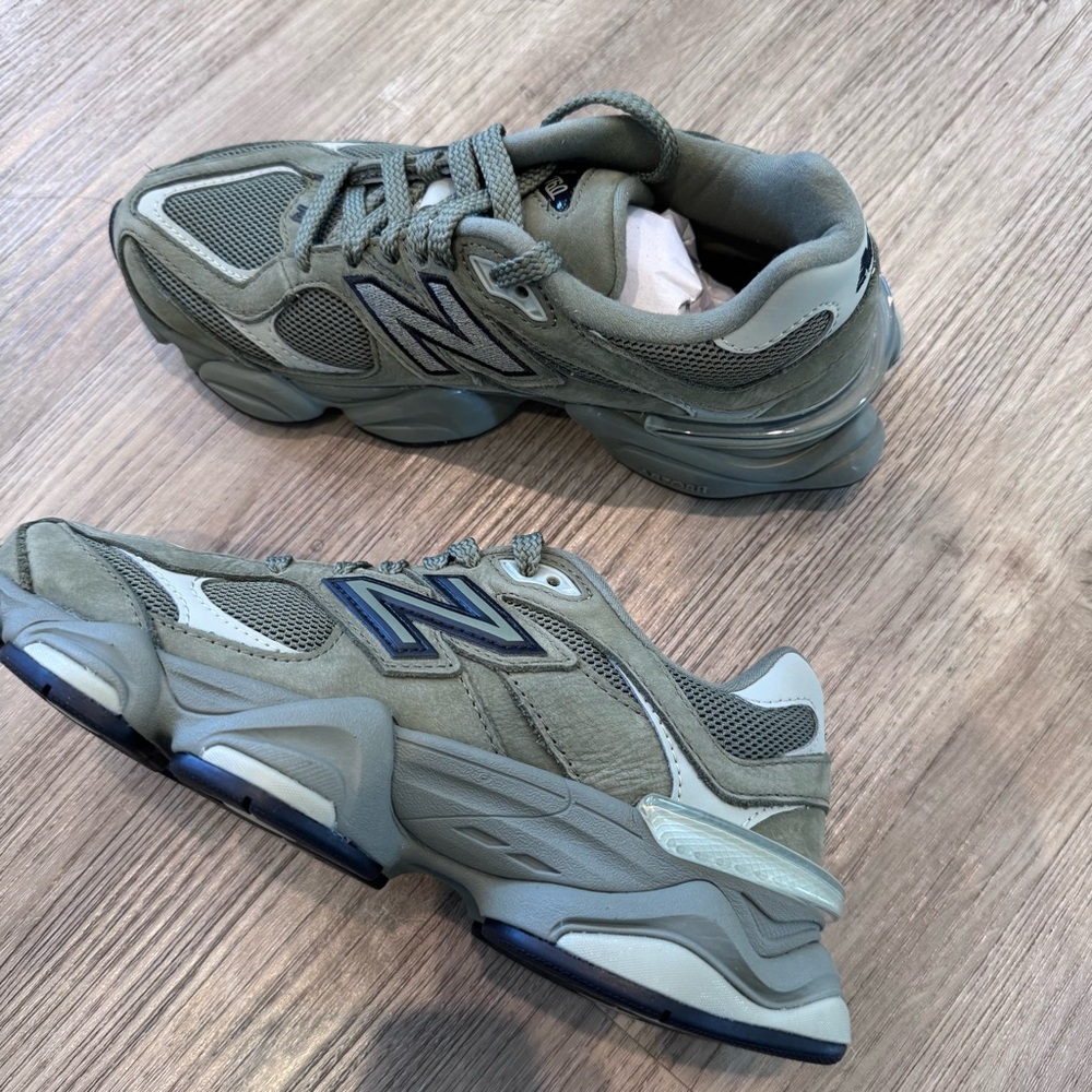 New Balance 9060 sneaker